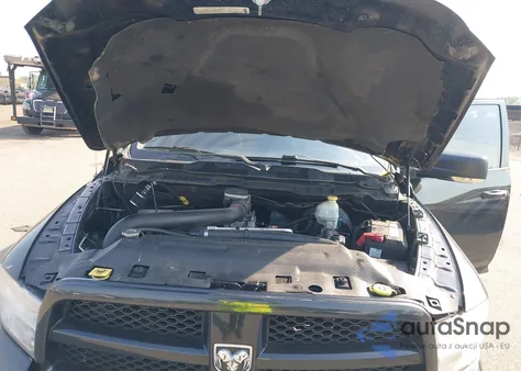 2010 Dodge Ram 1500 z USA, uszkodzony, nr VIN 1D7RV1CT8AS201631